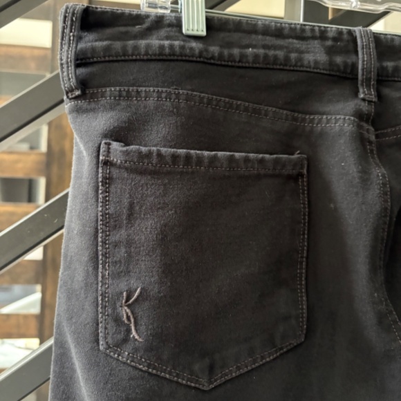 Kut from the Kloth Jeans - Picture 7 of 12